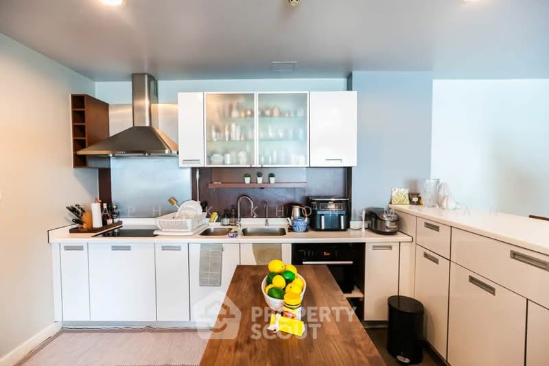 Baan Saraan, Bangkok, Soi Sukhumvit 31, Khlongtoei Nua, Watthana, Bangkok, 3 Bedrooms, 177 sqm, Condo For Sale, by Kritaphak Khongmueang, 500465123 - DDproperty.com