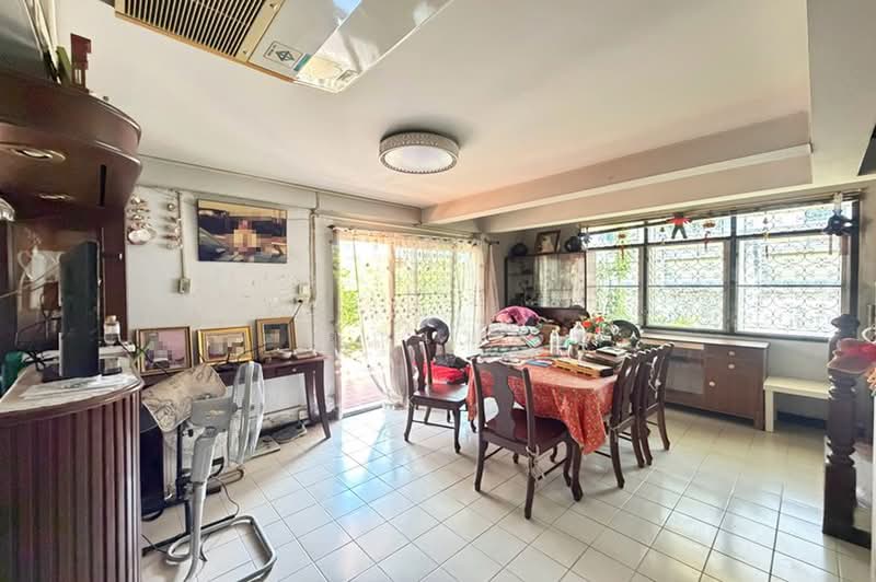 หมู่บ้านสวนพงษ์เพชร, Nonthaburi, ถนนแจ้งวัฒนะ, Ban Mai, Pak Kret, Nonthaburi, 4 Bedrooms, 350 sqm, Single Detached House For Sale, by คุณเมย์, 500465146 - DDproperty.com