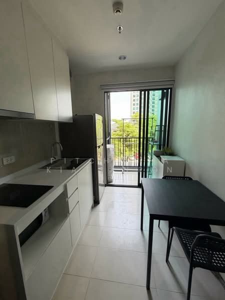 The Base Park West Sukhumvit 77, Bangkok, 11 Soi Sukhumvit 77 Sukhumvit Road, Phra Kanong Nua, Watthana, Bangkok, 1 Bedroom, 30 sqm, Condo For Rent, by Pitchocha Kiatsinpon, 500465147 - DDproperty.com