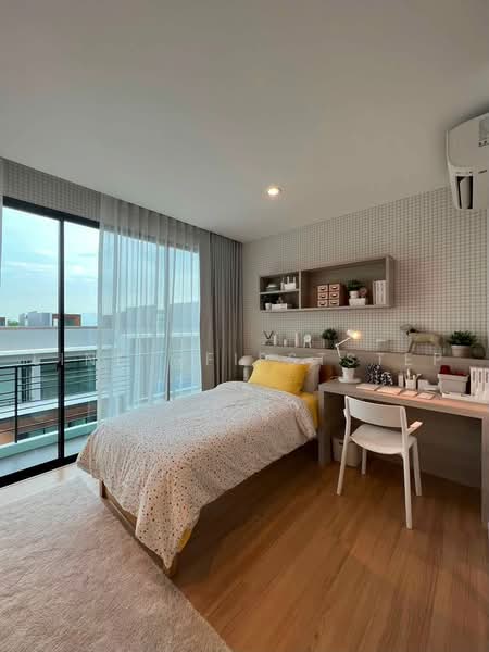 Nirvana Define Srinakarin-Rama 9, Bangkok, Srinakarin - Rom Klao Road, Saphan Sung, Bangkok, 3 Bedrooms, 230 sqm, Townhouse For Rent, by LINE @firststep, 500465162 - DDproperty.com