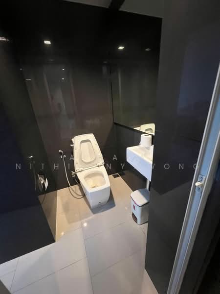 Rhythm Sathorn, Bangkok, 141 Soi Sathorn 21, Yan Nawa, Sathon, Bangkok, 1 Bedroom, 45 sqm, Condo For Rent, by Achaya Nithipanyawong, 500465172 - DDproperty.com