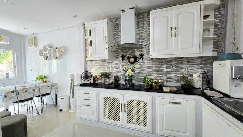 Life Bangkok Boulevard Rangsit, Pathum Thani, Rangsit - Nakhon Nayok Road, Prachathipat, Thanyaburi, Pathum Thani, 4 Bedrooms, 220 sqm, Single Detached House For Sale, by คุณ ศันสนีย์ ( เก๋ ), 500465204 - DDproperty.com
