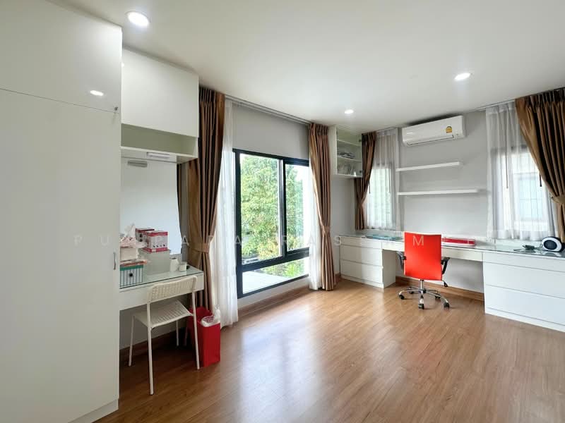 Centro Bangna Km.7, Samut Prakan, Buanakarin Road, Bang Kaeo, Bang Plee, Samut Prakan, 4 Bedrooms, 195 sqm, Single Detached House For Sale, by Punpapa Rassamee, 500465220 - DDproperty.com