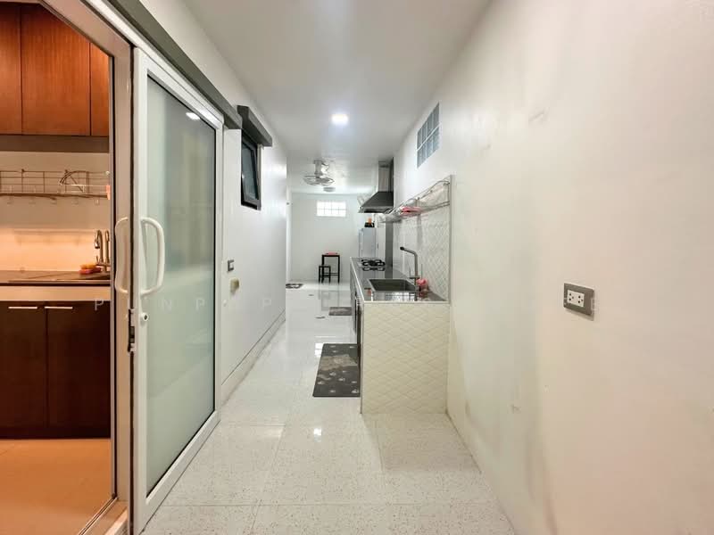 Centro Bangna Km.7, Samut Prakan, Buanakarin Road, Bang Kaeo, Bang Plee, Samut Prakan, 4 Bedrooms, 195 sqm, Single Detached House For Sale, by Punpapa Rassamee, 500465220 - DDproperty.com