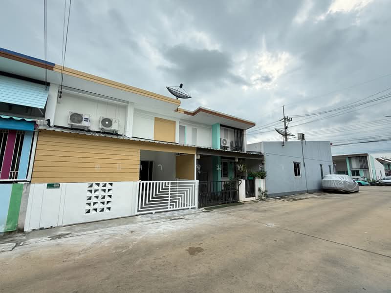 The Money Me Phanthuwong, Samut Sakhon, ทางหลวงชนบทสค. 4016, Ban Ko, Muang Samut Sakhon, Samut Sakhon, 3 Bedrooms, 81 sqm, Townhouse For Sale, by ดนิตา จุมพลา, 500465234 - DDproperty.com