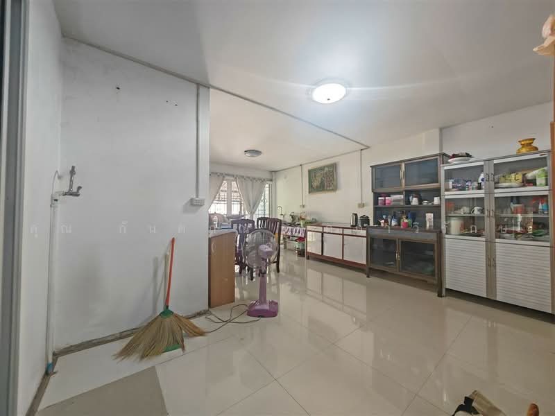 บ้านกลางสวน (Baan Klang Suan), Nakhon Pathom, ถนนทางหลวง3004, Salaya, Phuttha Mon Thon, Nakhon Pathom, 3 Bedrooms, 350 sqm, Single Detached House For Sale, by คุณ กันตภณ จักกาวิรักษ์ (บอย), 500465255 - DDproperty.com
