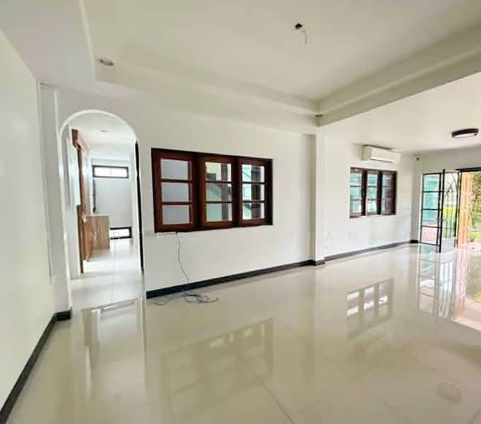 บ้านให้เช่า – ใกล้มีโชคพลาซ่า เพียง 5 นาที ค่าเช่า 40,000 บาท / เดือน รหัสทรัพย์ : No.5H678, เชียงใหม่, สันผีเสื้อ, เมืองเชียงใหม่, เชียงใหม่, 150 ตร.ม., บ้านเดี่ยว ให้เช่า, โดย Baandeedee Chiangmai, 500465266 - DDproperty.com
