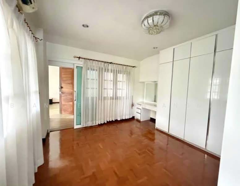 บ้านให้เช่า – ใกล้มีโชคพลาซ่า เพียง 5 นาที ค่าเช่า 40,000 บาท / เดือน รหัสทรัพย์ : No.5H678, เชียงใหม่, สันผีเสื้อ, เมืองเชียงใหม่, เชียงใหม่, 150 ตร.ม., บ้านเดี่ยว ให้เช่า, โดย Baandeedee Chiangmai, 500465266 - DDproperty.com