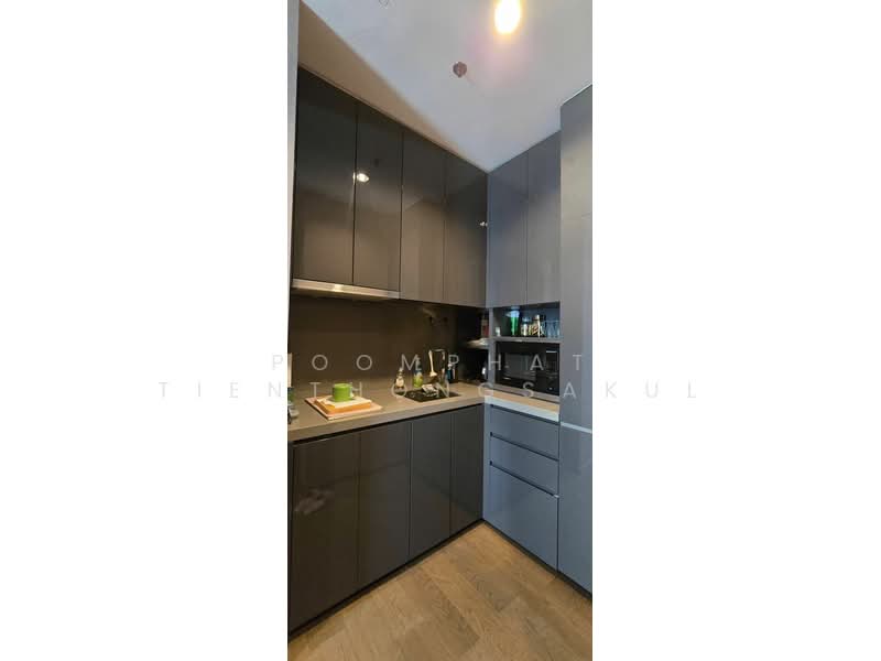 The Diplomat Sathorn, Bangkok, 158 Sathorn Nua Road, Silom, Bang Rak, Bangkok, 1 Bedroom, 40 sqm, Condo For Sale, by Poomphat Tienthongsakul, 500465318 - DDproperty.com