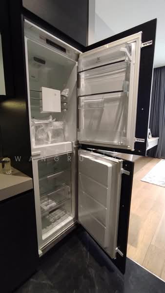 28 Chidlom, Bangkok, 28 Chit Lom Alley, Lumphini, Pathum Wan, Bangkok, 1 Bedroom, 35 sqm, Condo For Rent, by Keerati Wangrujirakul, 500465333 - DDproperty.com