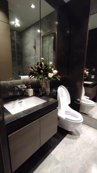 28 Chidlom, Bangkok, 28 Chit Lom Alley, Lumphini, Pathum Wan, Bangkok, 1 Bedroom, 35 sqm, Condo For Rent, by Keerati Wangrujirakul, 500465333 - DDproperty.com
