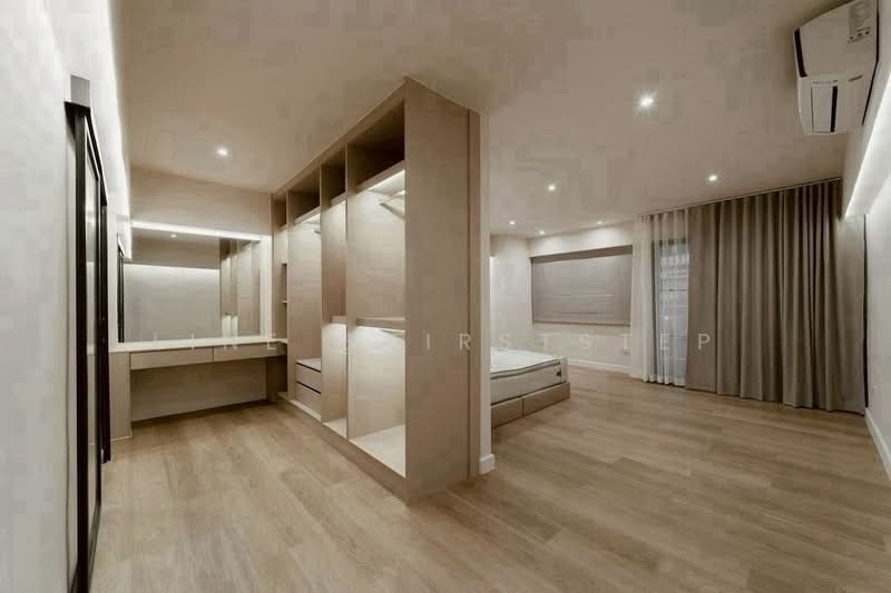 Regent 71 Place, Bangkok, Phra Kanong Nua, Watthana, Bangkok, 5 Bedrooms, 350 sqm, Townhouse For Rent, by LINE @firststep, 500465343 - DDproperty.com