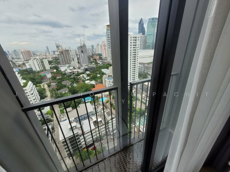 Noble BE33, Bangkok, 19 Soi Sukhumvit 33, Khlong Tan Nua, Watthana, Bangkok, 2 Bedrooms, 55 sqm, Condo For Rent, by Juthabhorn Uppachit (Amy), 500465371 - DDproperty.com