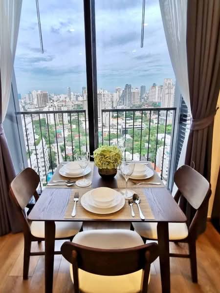 Noble BE33, Bangkok, 19 Soi Sukhumvit 33, Khlong Tan Nua, Watthana, Bangkok, 2 Bedrooms, 55 sqm, Condo For Rent, by Juthabhorn Uppachit (Amy), 500465371 - DDproperty.com