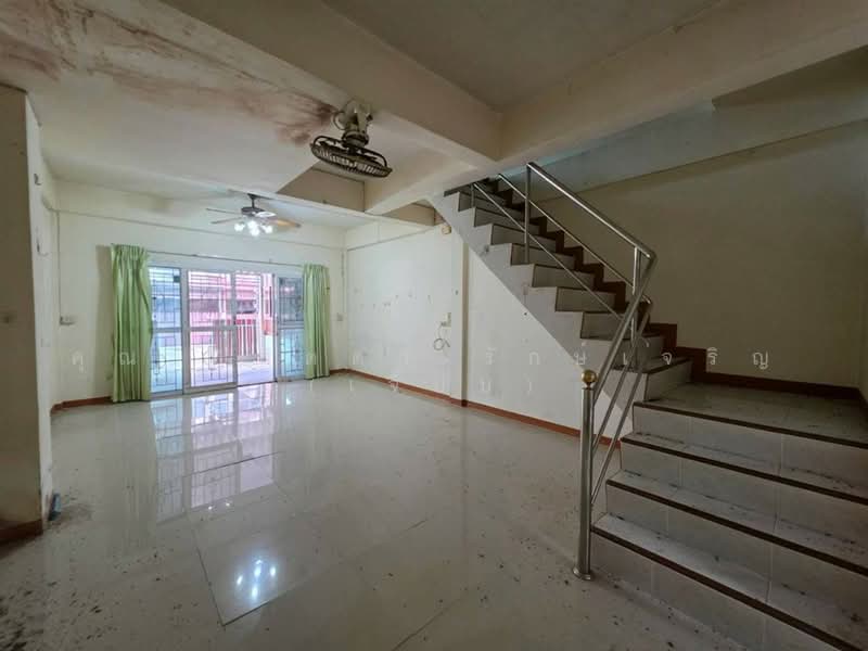 Nuafah Four : เหนือฟ้าโฟร์ บางบัวทอง, นนทบุรี, Ban Kluai-Sai Noi Road, พิมลราช, บางบัวทอง, นนทบุรี, 90 ตร.ม., ทาวน์เฮ้าส์ ขาย, โดย คุณ ปทิตตา รักษ์เจริญ (เจี๊ยบ), 500465381 - DDproperty.com
