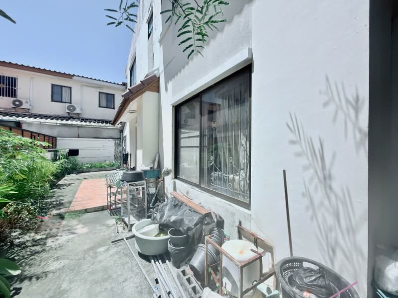 แฟมิลี่ทาวน์ 1, ชลบุรี, นาป่า, เมืองชลบุรี, ชลบุรี, 150 ตร.ม., บ้านแฝด ขาย, โดย The Best Property ตาล, 500465390 - DDproperty.com