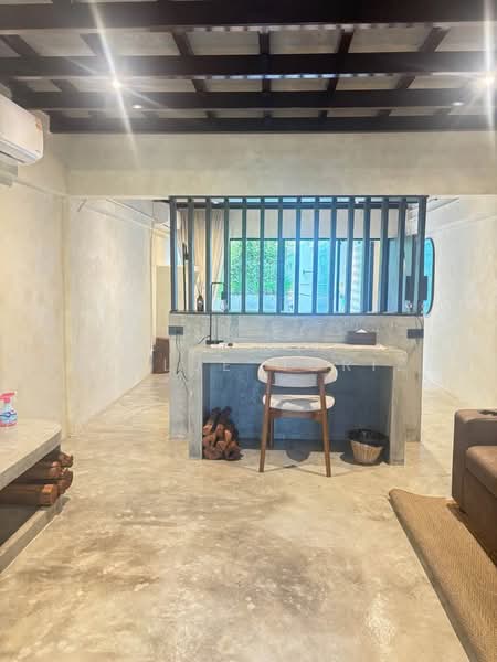 Townhouse Area Sukhumvit 64, Bangkok, Bang Chak, Phra Khanong, Bangkok, 4 Bedrooms, 1 sqm, Townhouse For Sale, by Eastblue Horizon, 500465408 - DDproperty.com