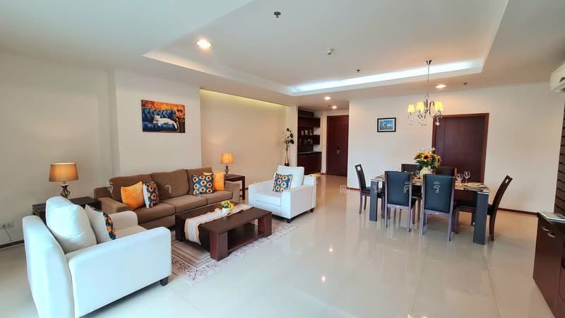 Piyathip Place, Bangkok, 24 Soi Prommitr, Khlong Tan Nua, Watthana, Bangkok, 3 Bedrooms, 260 sqm, Condo For Rent, by Jirayu Chaiyawattanasiri, 500465414 - DDproperty.com