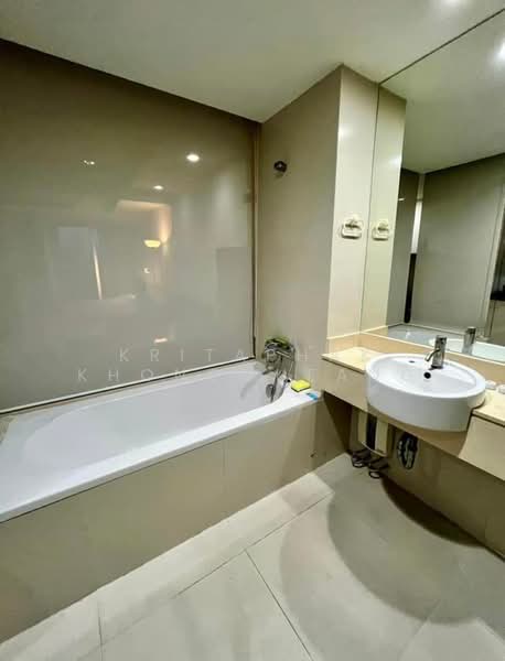 The Rajdamri, Bangkok, Ratchadamri Road, Lumphini, Pathum Wan, Bangkok, 1 Bedroom, 45 sqm, Condo For Rent, by Kritaphak Khongmueang, 500465448 - DDproperty.com
