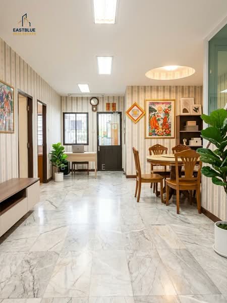 Townhouse Area Chan Rd, Bangkok, Thung Wat Don, Sathon, Bangkok, 4 Bedrooms, 250 sqm, Townhouse For Sale, by Eastblue Horizon, 500465477 - DDproperty.com