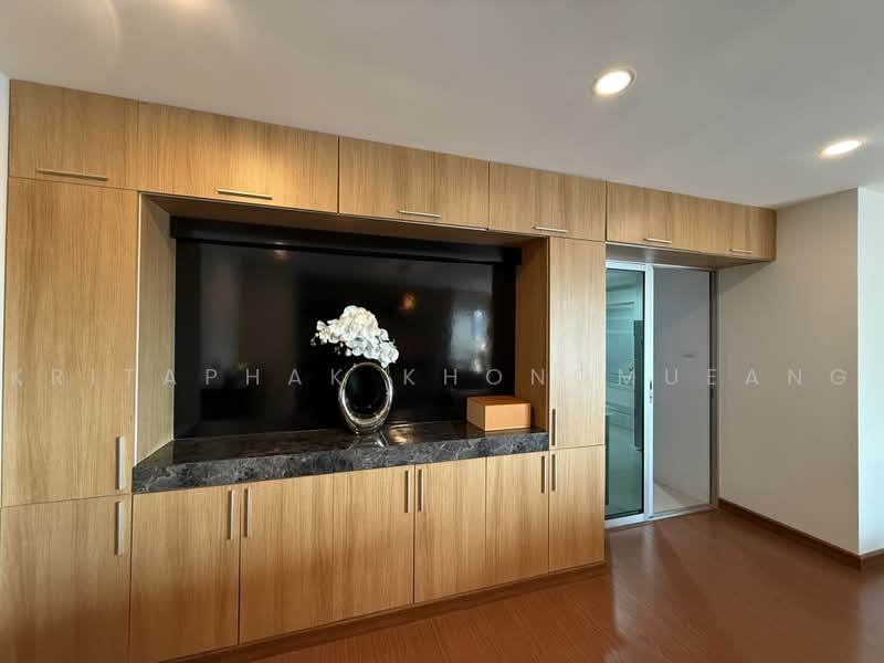 Belle Grand Rama 9, Bangkok, 131 Rama 9 Road, Huai Khwang, Bangkok, 3 Bedrooms, 103 sqm, Condo For Rent, by Kritaphak Khongmueang, 500465479 - DDproperty.com