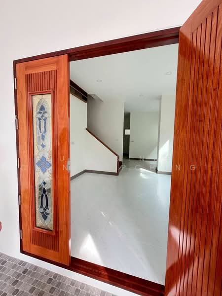 บ้านแฝด 2-ห้องนอน, กรุงเทพ, มีนบุรี, มีนบุรี, กรุงเทพ, 93 ตร.ม., บ้านแฝด ขาย, โดย Suthasinee Chenchopching, 500465503 - DDproperty.com