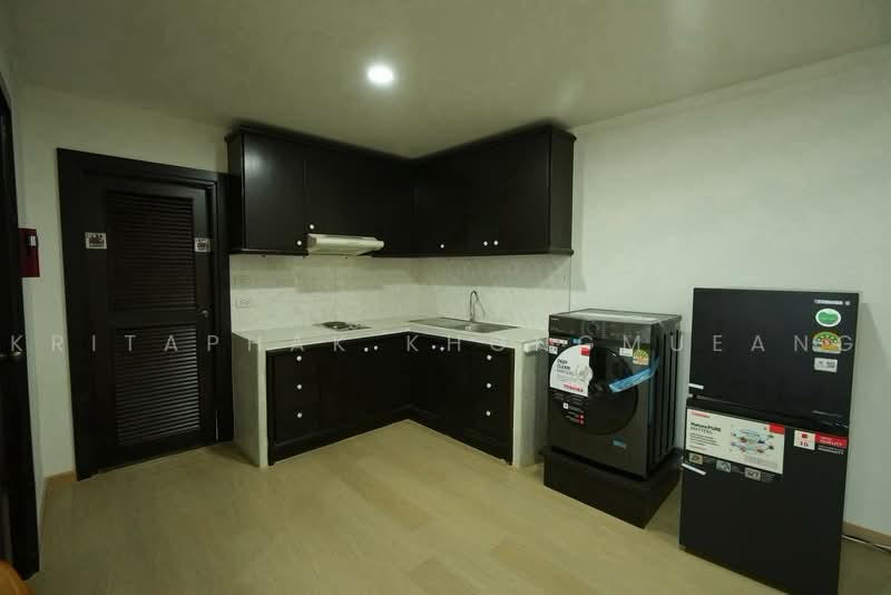 Supalai Place Sukhumvit 39 : ศุภาลัย เพลส สุขุมวิท 39, กรุงเทพ, 175-179 ซอยสุขุมวิท 39 ถนนสุขุมวิท แขวงคลองตันเหนือ เขตวัฒนา กรุงเทพมหานคร, คลองตันเหนือ, วัฒนา, กรุงเทพ, 76 ตร.ม., คอนโด ให้เช่า, โดย Kritaphak Khongmueang, 500465504 - DDproperty.com