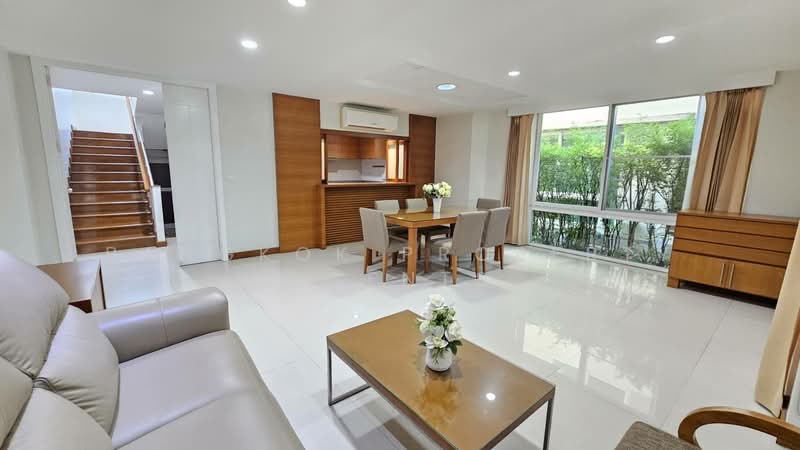 House in Ekkamai, Bangkok, Khlong Tan Nua, Watthana, Bangkok, 4 Bedrooms, 300 sqm, Single Detached House For Rent, by BANGKOK PROPERTY AGENTS, 500465506 - DDproperty.com