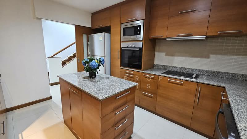 House in Ekkamai, กรุงเทพ, คลองตันเหนือ, วัฒนา, กรุงเทพ, 300 ตร.ม., บ้านเดี่ยว ให้เช่า, โดย BANGKOK PROPERTY AGENTS, 500465506 - DDproperty.com