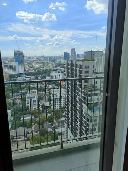 CENTRIC Ari Station, Bangkok, 27 Phahonyothin Road, Samsen Nai, Phaya Thai, Bangkok, 1 Bedroom, 48 sqm, Condo For Rent, by Isika Tonkham, 500465535 - DDproperty.com