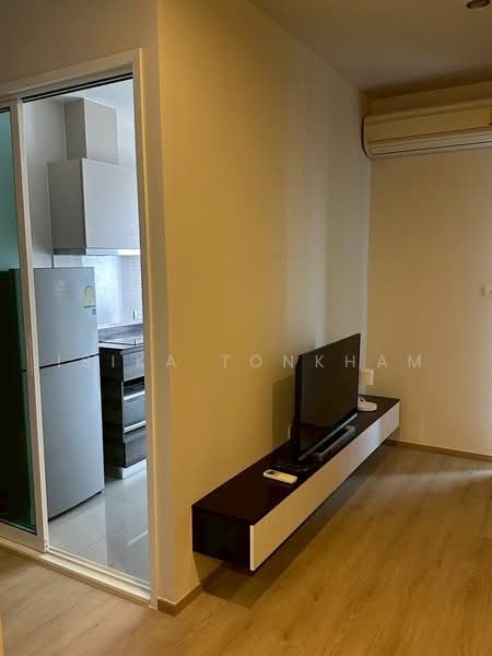 CENTRIC Ari Station, Bangkok, 27 Phahonyothin Road, Samsen Nai, Phaya Thai, Bangkok, 1 Bedroom, 48 sqm, Condo For Rent, by Isika Tonkham, 500465535 - DDproperty.com