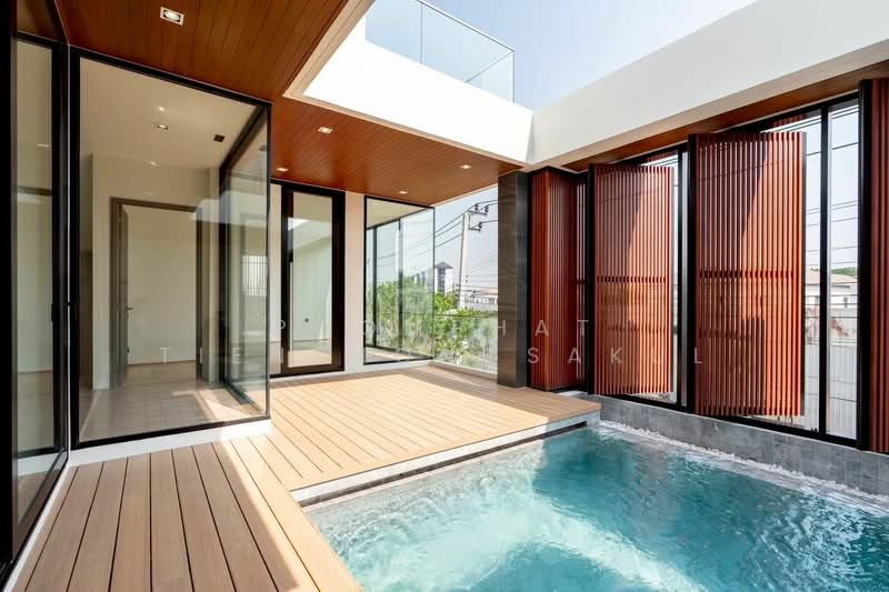 Siraninn Residences Pattanakarn : ศิรนินทร์ เรสซิเดนเซส พัฒนาการ, กรุงเทพ, 585 พัฒนาการ 32, สวนหลวง, กรุงเทพ, 659 ตร.ม., บ้านเดี่ยว ขาย, โดย Poomphat Tienthongsakul, 500465551 - DDproperty.com