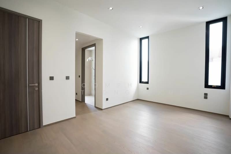 Siraninn Residences Pattanakarn, Bangkok, 585 Phatthanakan 32, Suan Luang, Bangkok, 5 Bedrooms, 659 sqm, Single Detached House For Sale, by Poomphat Tienthongsakul, 500465551 - DDproperty.com
