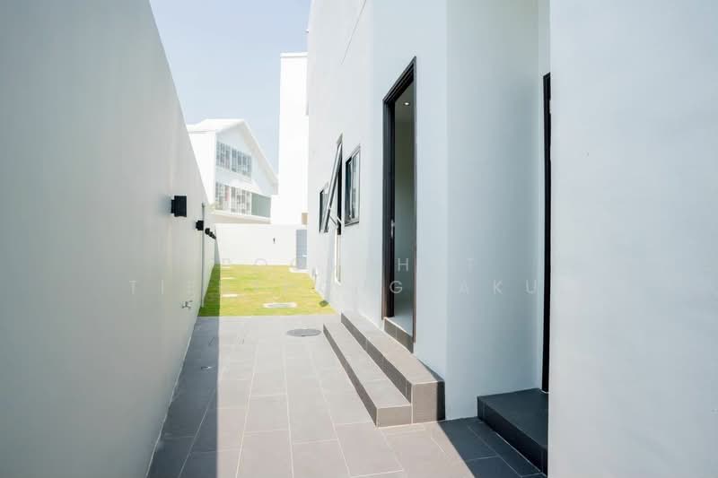 Siraninn Residences Pattanakarn : ศิรนินทร์ เรสซิเดนเซส พัฒนาการ, กรุงเทพ, 585 พัฒนาการ 32, สวนหลวง, กรุงเทพ, 659 ตร.ม., บ้านเดี่ยว ขาย, โดย Poomphat Tienthongsakul, 500465551 - DDproperty.com