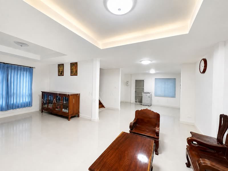 Chuanchuen Petchkasem 81, Bangkok, Petchkasem 81, Nong Kham, Nong Khaem, Bangkok, 3 Bedrooms, 50 sqm, Single Detached House For Sale, by Thanyathita Nalinratphokin, 500465561 - DDproperty.com
