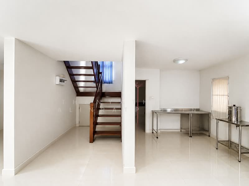 Chuanchuen Petchkasem 81, Bangkok, Petchkasem 81, Nong Kham, Nong Khaem, Bangkok, 3 Bedrooms, 50 sqm, Single Detached House For Sale, by Thanyathita Nalinratphokin, 500465561 - DDproperty.com