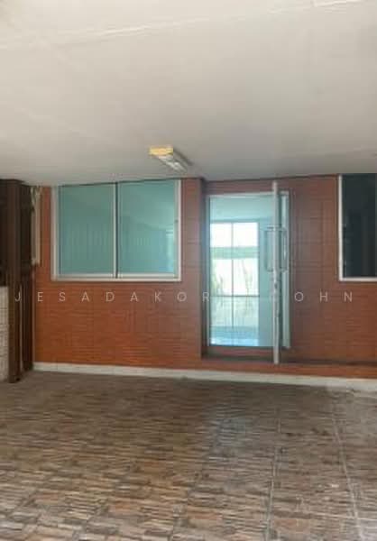 3-BR Townhouse, Bangkok, Tha Kham, Bang Khun Thian, Bangkok, 3 Bedrooms, 187 sqm, Townhouse For Sale, by Jesadakorn Cohn, 500465586 - DDproperty.com
