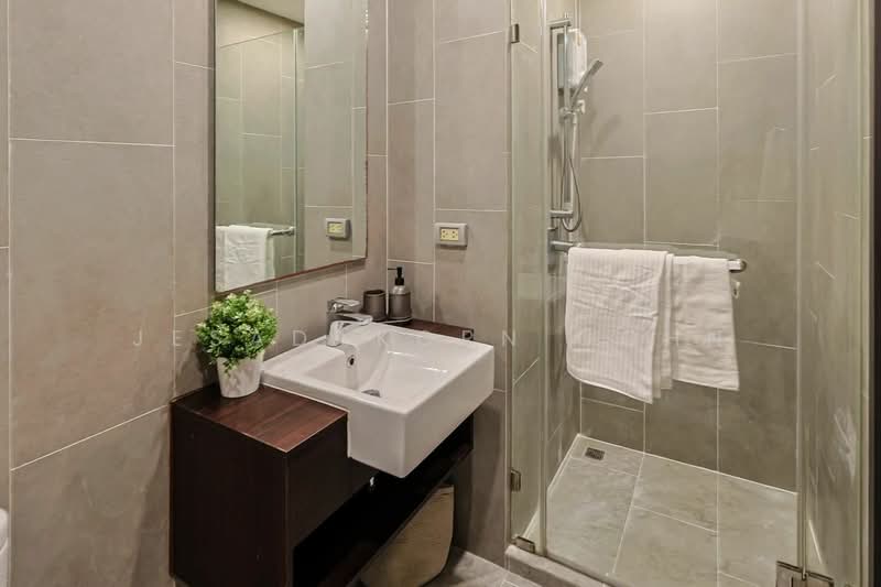C Ekkamai, Bangkok, 888 Soi Sukhumvit 63, Sukhumvit Road, Khlong Tan Nua, Watthana, Bangkok, 1 Bedroom, 35 sqm, Condo For Sale, by Jesadakorn Cohn, 500465597 - DDproperty.com
