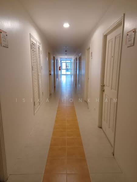 The Link Sukhumvit 50, Bangkok, Soi Sukhumvit 50, Sukhumvit Road, Phra Kanong, Khlong Toei, Bangkok, 1 Bedroom, 31 sqm, Condo For Rent, by Isika Tonkham, 500465627 - DDproperty.com