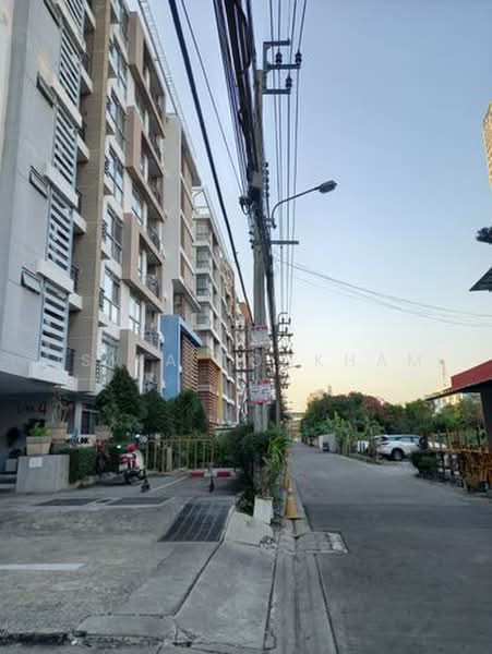 The Link Sukhumvit 50, Bangkok, Soi Sukhumvit 50, Sukhumvit Road, Phra Kanong, Khlong Toei, Bangkok, 1 Bedroom, 31 sqm, Condo For Rent, by Isika Tonkham, 500465627 - DDproperty.com