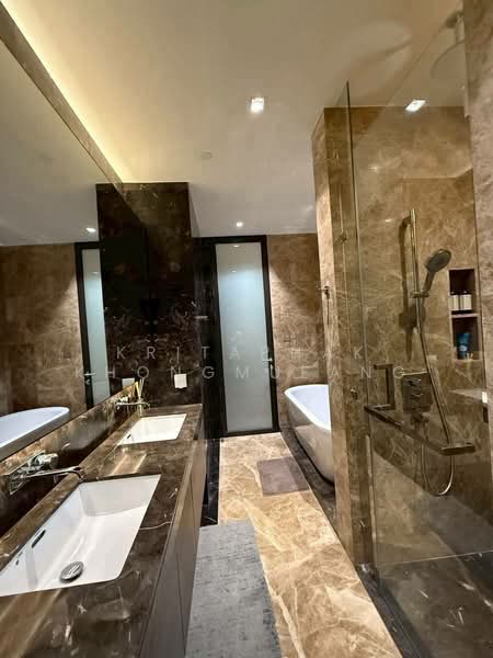 28 Chidlom, Bangkok, 28 Chit Lom Alley, Lumphini, Pathum Wan, Bangkok, 2 Bedrooms, 88 sqm, Condo For Rent, by Kritaphak Khongmueang, 500465692 - DDproperty.com