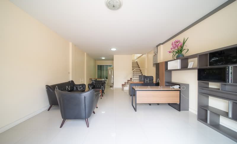ทาวน์โฮม RK OFFICE PARK ลาดกระบัง เขตลาดกระบัง, กรุงเทพ, คลองสามประเวศ, ลาดกระบัง, กรุงเทพ, 246 ตร.ม., ทาวน์เฮ้าส์ ให้เช่า, โดย Thanitcha Kangkasuwanno, 500465700 - DDproperty.com