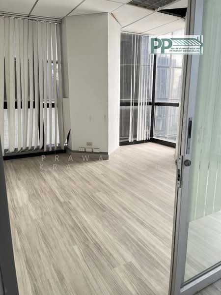 CODE:PP1-A001-0726 ให้เช่าอาคารสำนักงาน มีทั้งหมด 4 ยูนิต พื้นที่ใช้สอยขนาด 181ตรม เเละ 218 ตรม ใจกล, กรุงเทพ, ห้วยขวาง, กรุงเทพ, 181 ตร.ม., สำนักงาน ให้เช่า, โดย PRAWANRUNG KRAHOMWONG, 500465706 - DDproperty.com