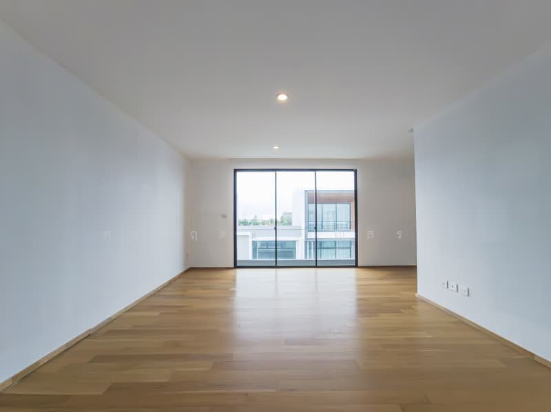 Nirvana Define Srinakarin-Rama 9, Bangkok, Srinakarin - Rom Klao Road, Saphan Sung, Bangkok, 4 Bedrooms, 350 sqm, Townhouse For Sale, by กรกฤตย์ บุญสระ, 500465710 - DDproperty.com