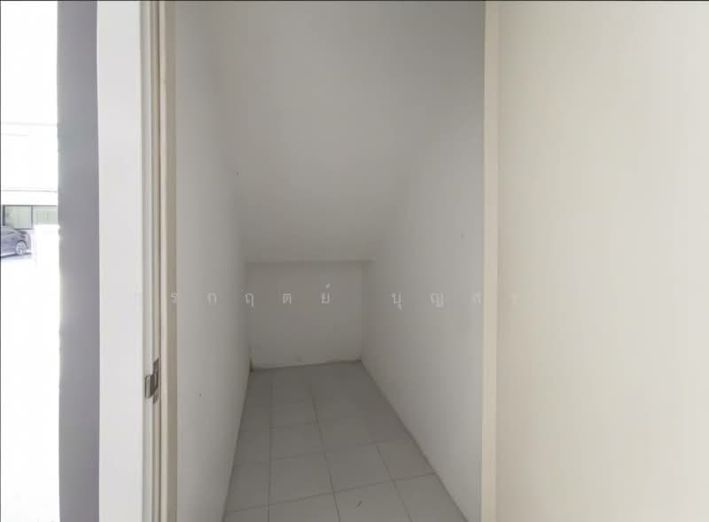 Nirvana Define Srinakarin-Rama 9, Bangkok, Srinakarin - Rom Klao Road, Saphan Sung, Bangkok, 4 Bedrooms, 350 sqm, Townhouse For Sale, by กรกฤตย์ บุญสระ, 500465710 - DDproperty.com