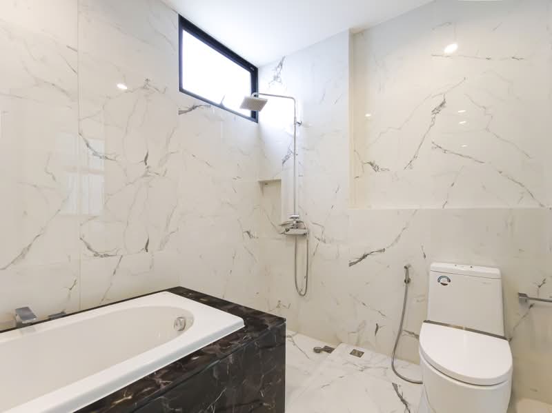 Nirvana Define Srinakarin-Rama 9, Bangkok, Srinakarin - Rom Klao Road, Saphan Sung, Bangkok, 4 Bedrooms, 350 sqm, Townhouse For Sale, by กรกฤตย์ บุญสระ, 500465710 - DDproperty.com