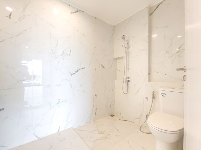 Nirvana Define Srinakarin-Rama 9, Bangkok, Srinakarin - Rom Klao Road, Saphan Sung, Bangkok, 4 Bedrooms, 350 sqm, Townhouse For Sale, by กรกฤตย์ บุญสระ, 500465710 - DDproperty.com