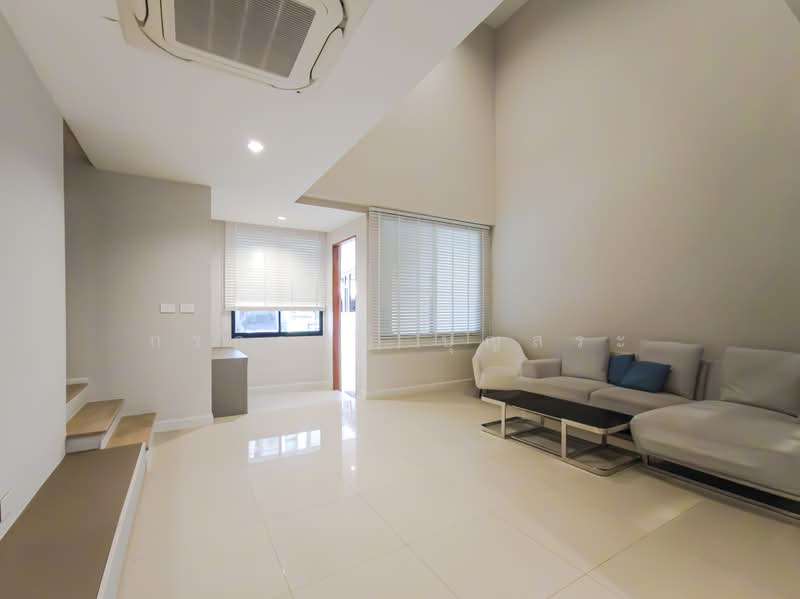 Nirvana Define Srinakarin-Rama 9, Bangkok, Srinakarin - Rom Klao Road, Saphan Sung, Saphan Sung, Bangkok, 3 Bedrooms, 285 sqm, Townhouse For Sale, by กรกฤตย์ บุญสระ, 500465727 - DDproperty.com