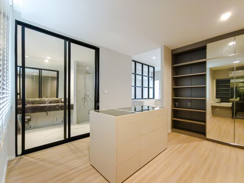 Nirvana Define Srinakarin-Rama 9, Bangkok, Srinakarin - Rom Klao Road, Saphan Sung, Saphan Sung, Bangkok, 3 Bedrooms, 285 sqm, Townhouse For Sale, by กรกฤตย์ บุญสระ, 500465727 - DDproperty.com