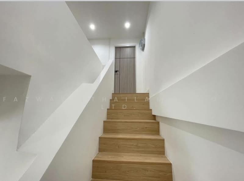 ขายทาวน์โฮม 2 ห้องนอน เพชรเกษม 81 พื้นที่ใหญ่ 150 ตร.ม. ราคา 2.29 ล้าน, กรุงเทพ, หนองแขม, กรุงเทพ, 150 ตร.ม., ทาวน์เฮ้าส์ ขาย, โดย Fazwaz (Thailand) Co., Ltd., 500465728 - DDproperty.com